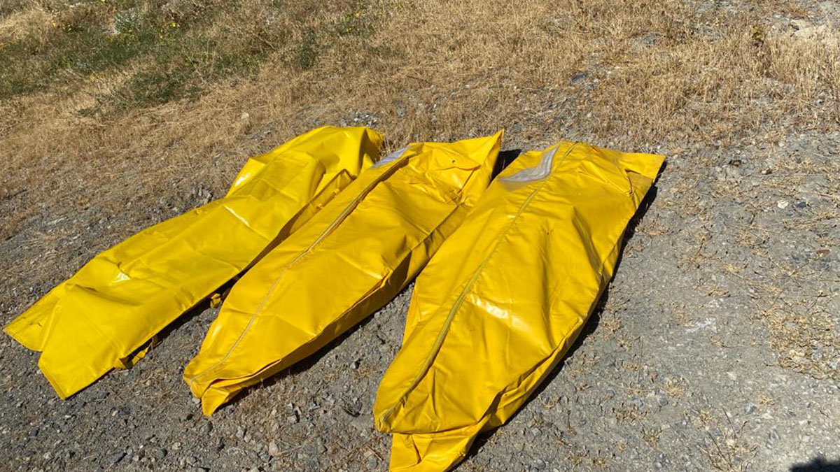 Hakkari'de PKK'nın eğitim amaçlı kullandığı 7 katlı mağarada 3 terörist cesedi bulundu