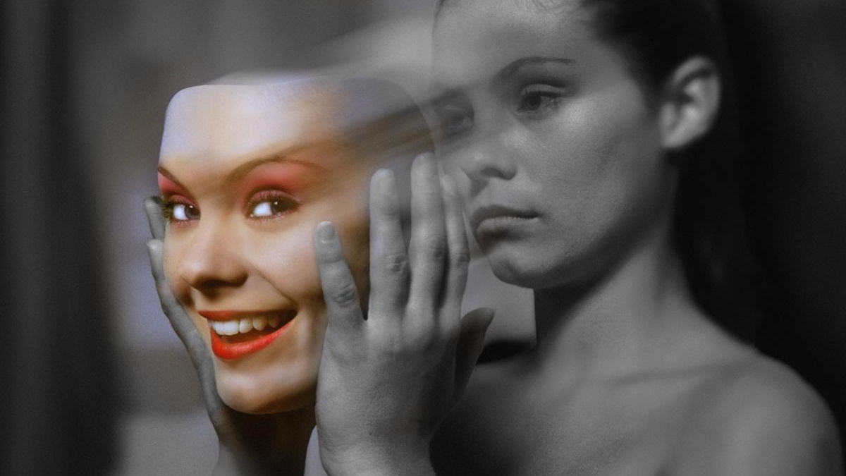 Ne olursa oldun bu burçlardan uzak durun! İşte en usta ikiyüzlüler...