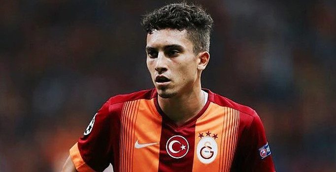 Galatasaray Alex Telles'i 6,5 milyon euroya Porto'ya sattı