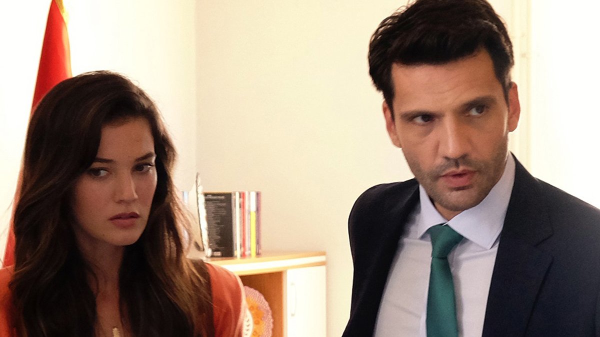 Abi-kardeş aynı dizide! İşte Yargı'nın Savcı Ilgaz'ı Kaan Urgancıoğlu'nun kardeşi