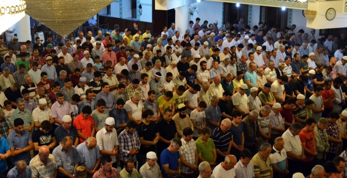 Müftü jet imama geçit vermedi