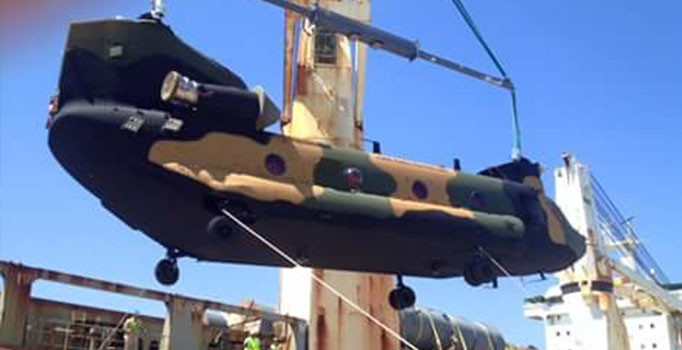 TSK'ya ilk 'Uçan Kale' helikopteri teslim edildi - CH-47F Chinook nedir? - Son dakika haberleri