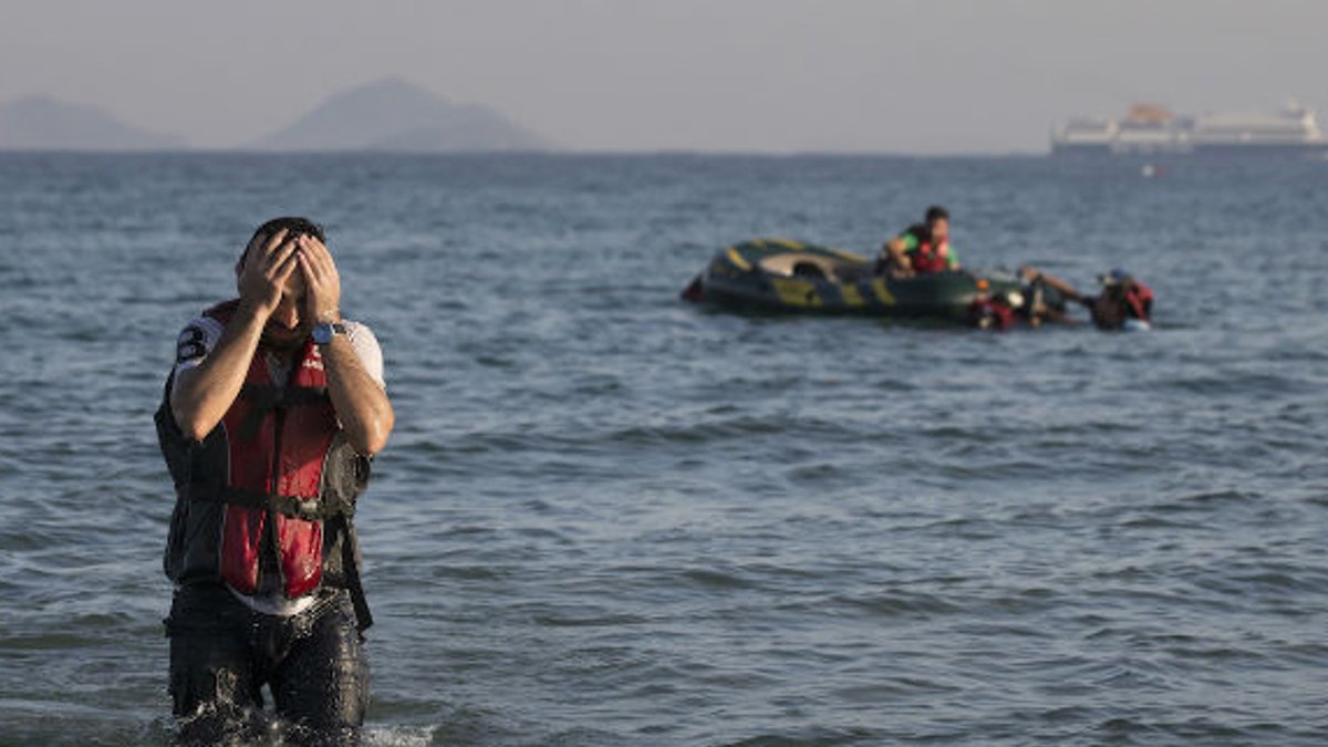 Akdeniz göçmen mezarlığına döndü