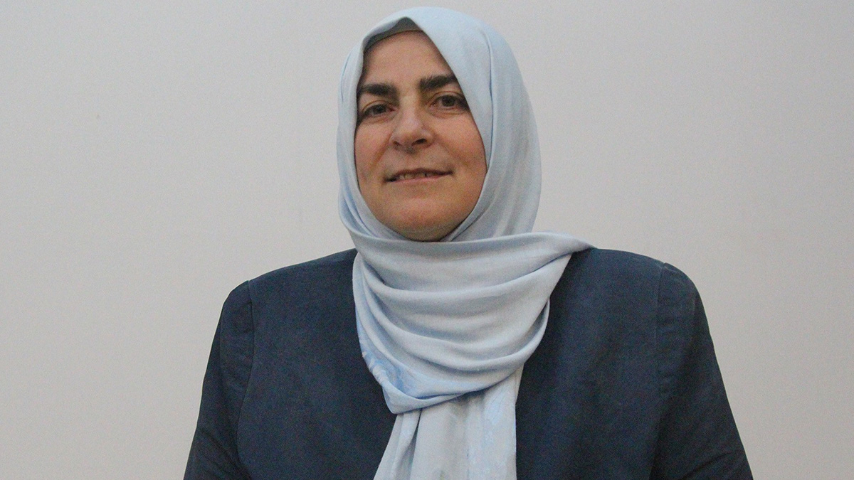 AK Parti kurucularından Ünsal, Kılıçdaroğlu'nun 'başörtüsü' çıkışına destek verdi