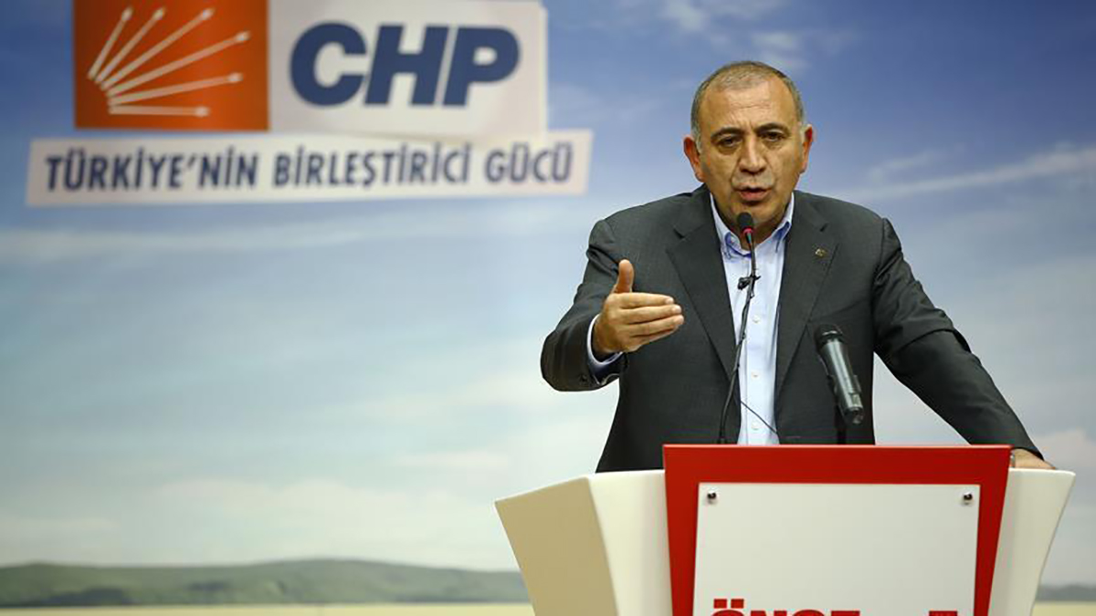 CHP'li Gürsel Tekin: Genel Başkan'a kırgınım