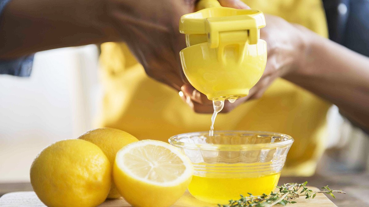 Sıcak yemeğe limon eklersek ne olur? Limon hakkında bilmediğiniz gerçekleri öğrenin!