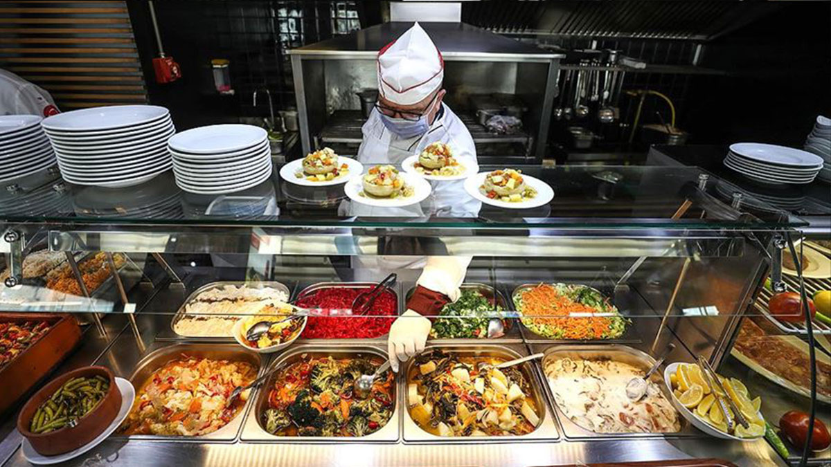 Kamu kurumlarında çalışanların yemek ücreti desteği artırıldı