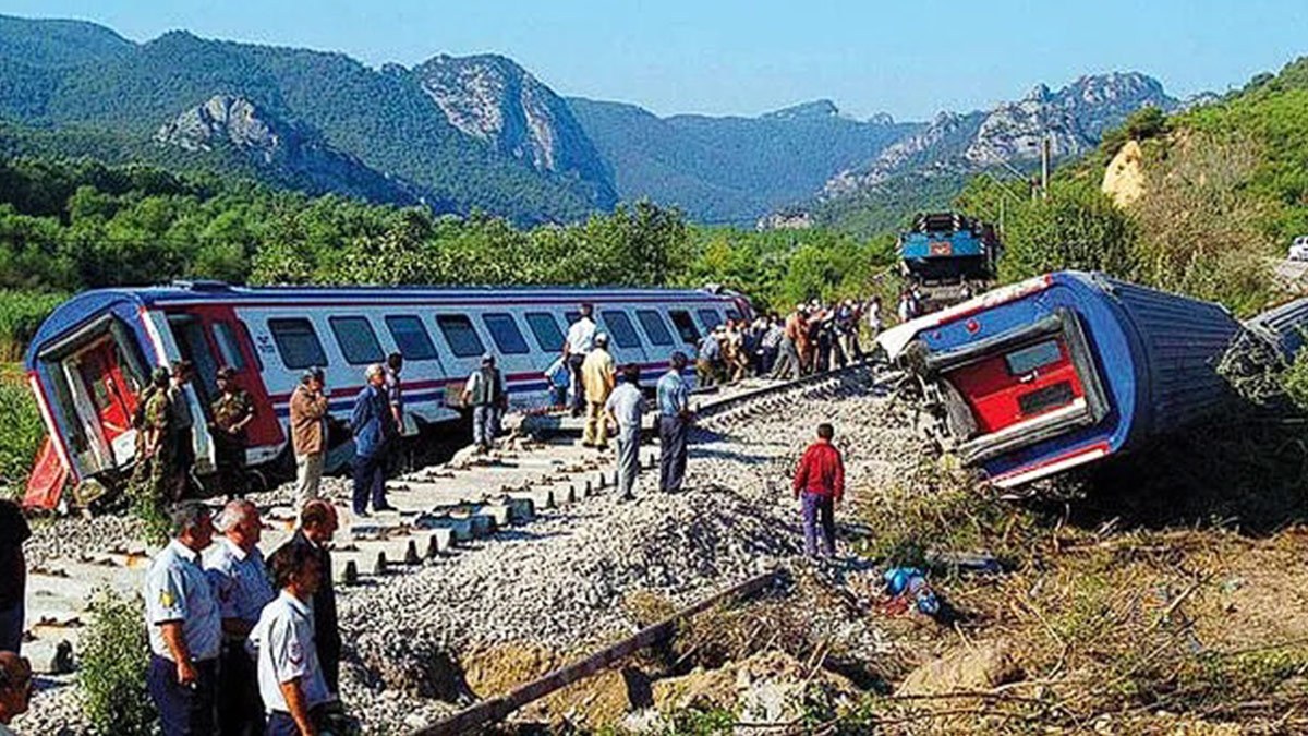 Anayasa Mahkemesi, Pamukova'daki tren kazasında 'Hak ihlali var' dedi