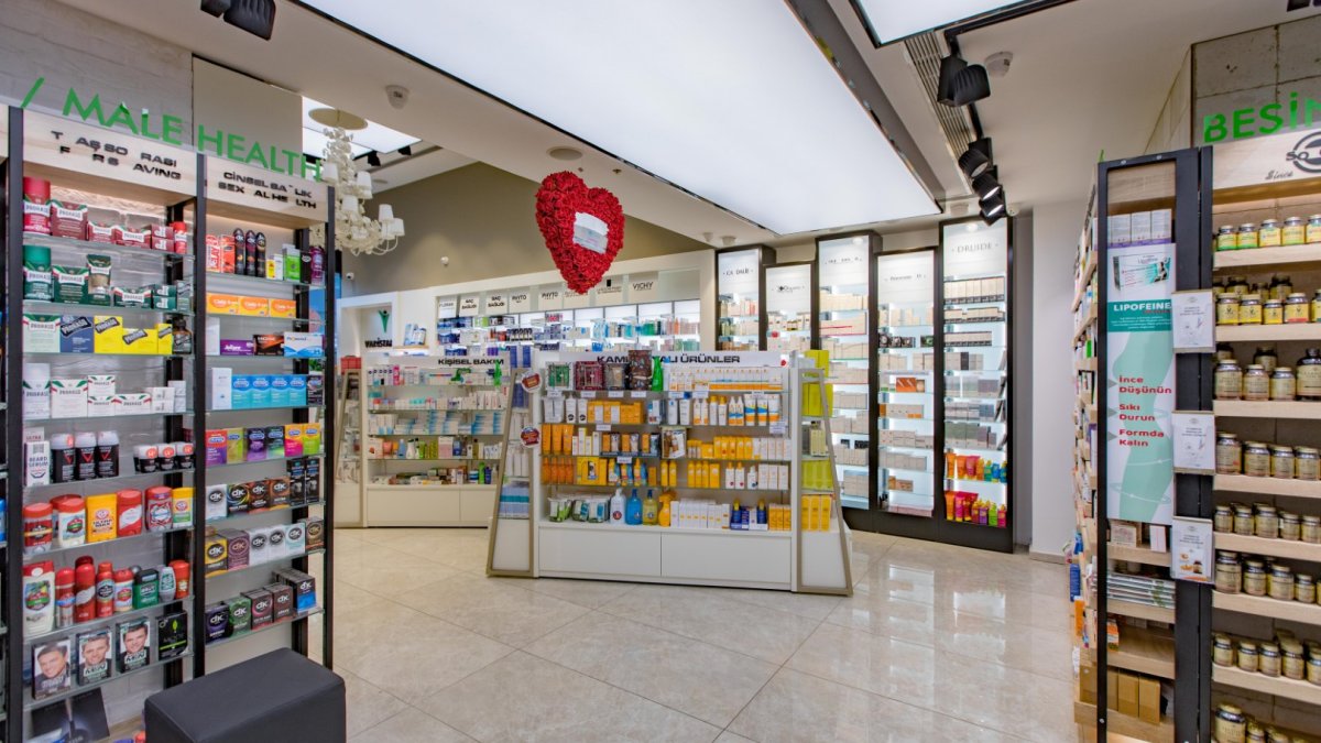 Hasta risk altında, eczacılar zor durumda: İlaçların yüzde 23'ü bulunmuyor