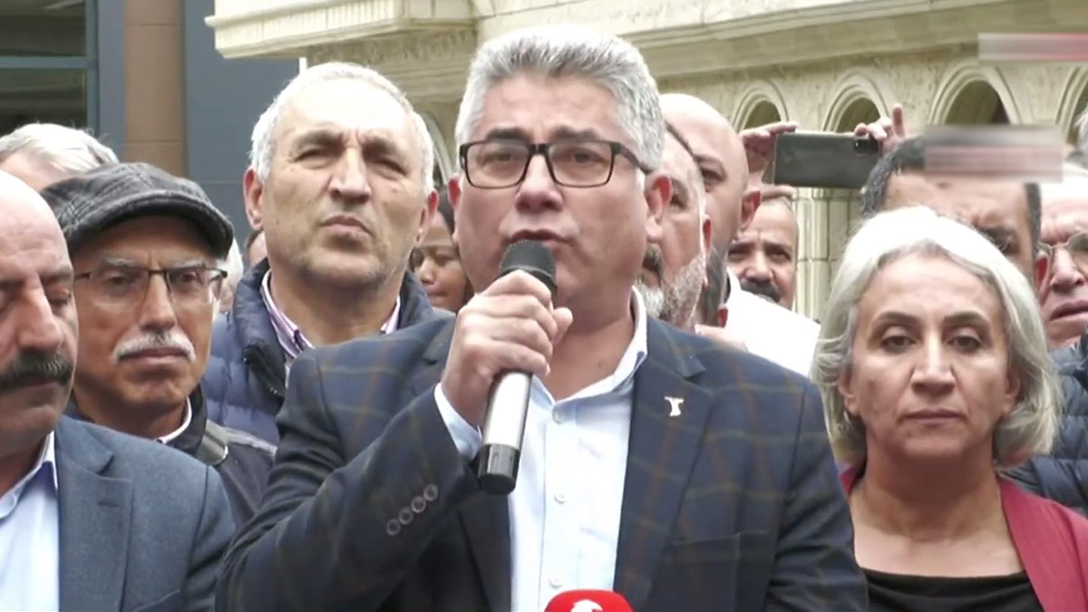 Derneklerinden hükümetin Alevi açılımına tepki: Cumhurbaşkanı'nın Alevi açılımı değil, darbe!