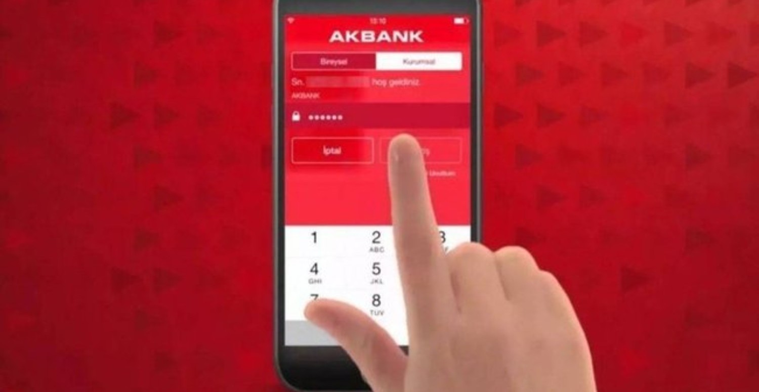 Akbank çöktü mü, sorun mu var? Akbank neden açılmıyor? Akbank mobil hata veriyor! 8 Ekim Akbank sorunu düzeldi mi?