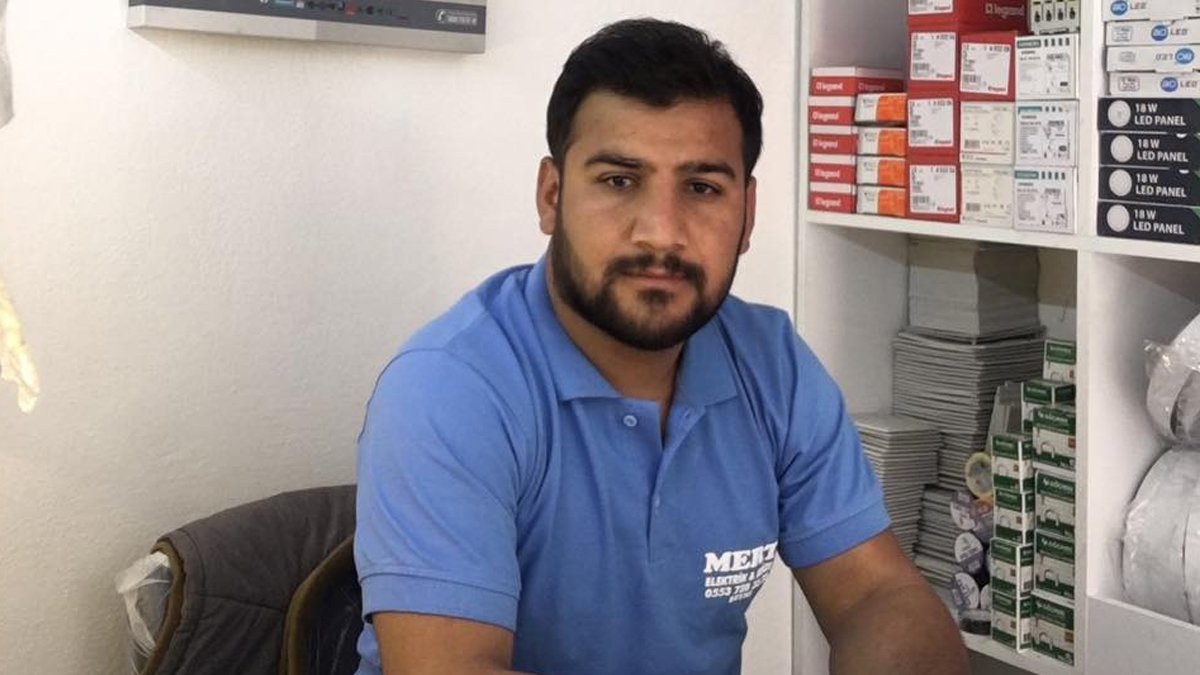 Elektrik direğinde akıma kapılan usta hayatını kaybetti