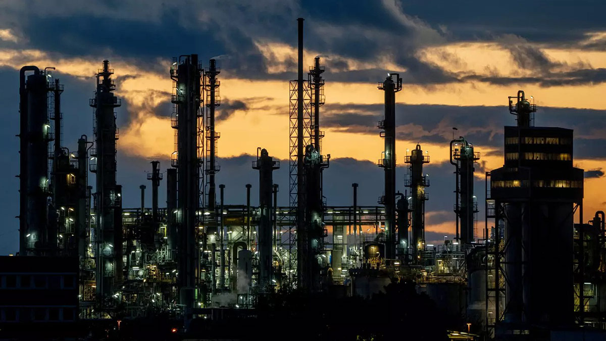 Kremlin sözcüsünden enerji krizi açıklaması: Avrupa sanayisi çökecek