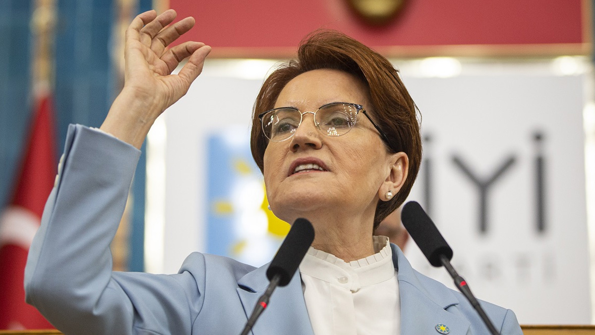 İlk kadın başkana Meral Akşener'den tebrik