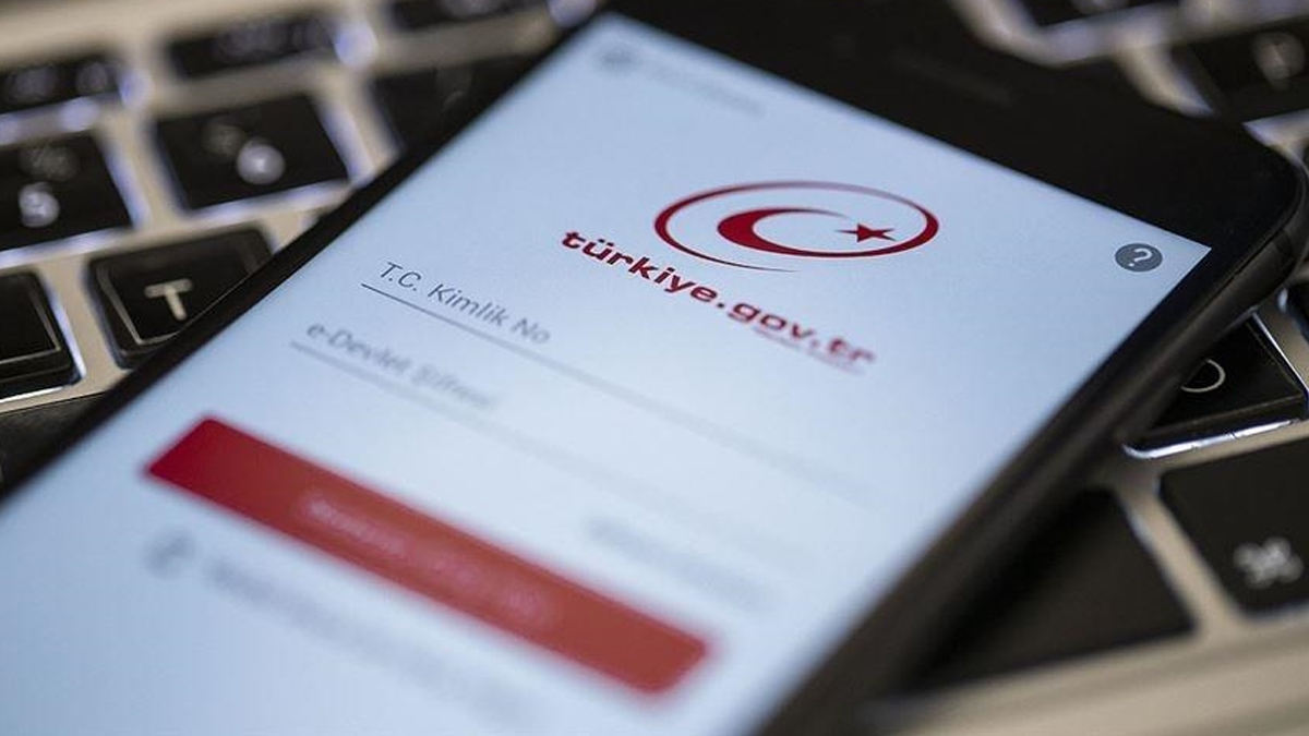 Bakanlık Duyurdu: E-Devlet'ten 17 Bin Kişinin Sabıka Kaydı Silindi