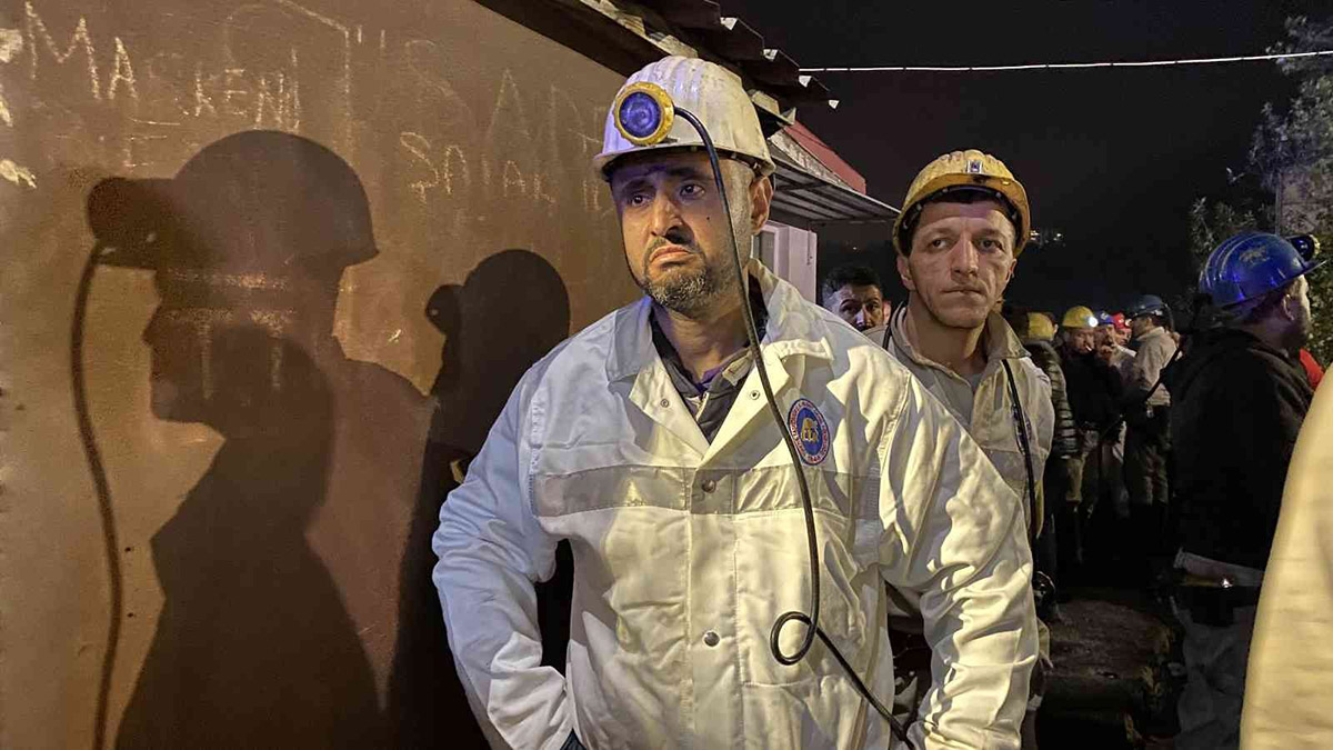 Bartın'da acı bekleyiş! Maden faciasında arkadaşlarının kurtarılmasını böyle izledi