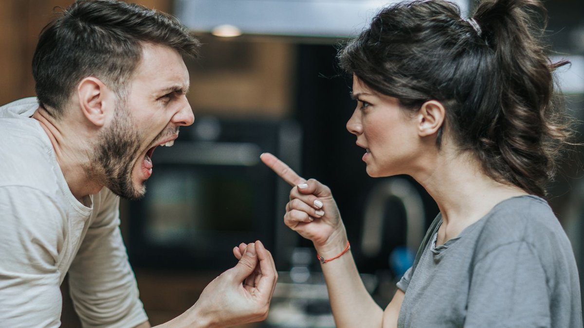 En zehirli aşk birlikleri! O burçlar birbirini ne ayrılabilir ne de sevebilir...