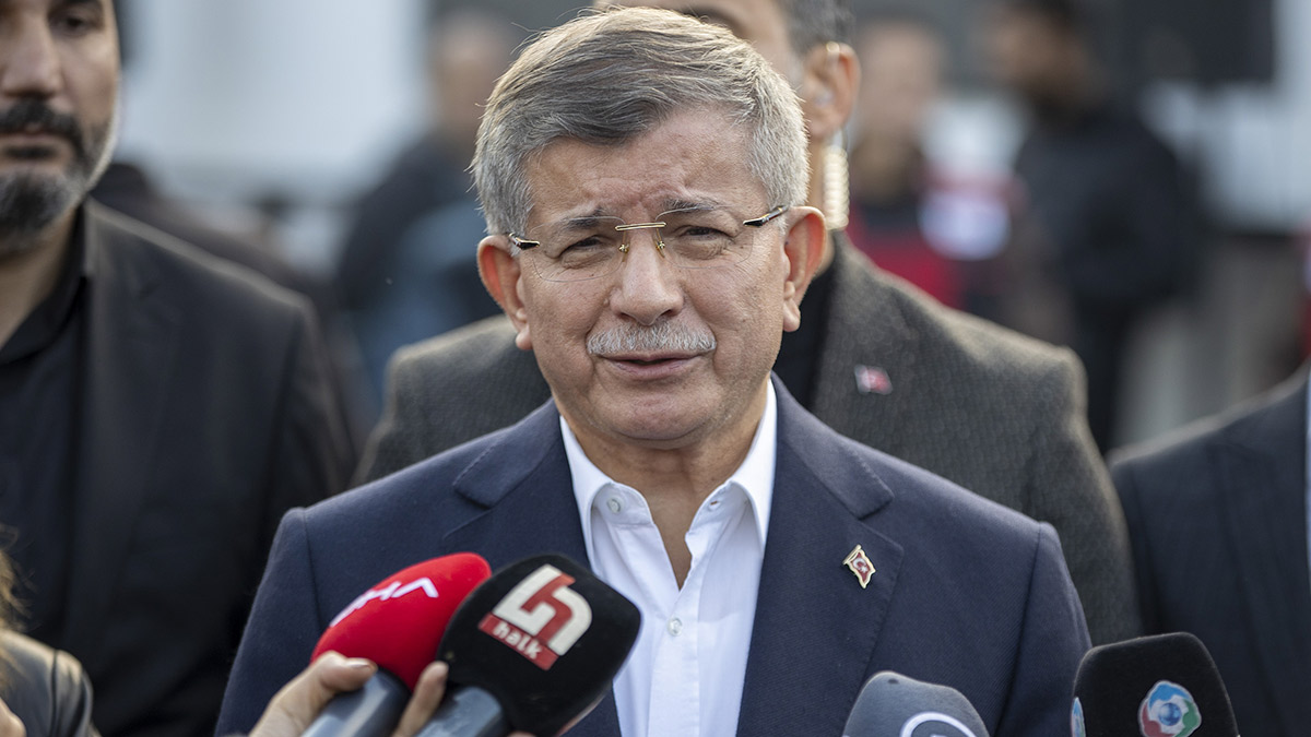 Davutoğlu Amasra'da iktidara seslendi: Bugünler, görüş ayrılıkları üzerinden fikir beyan etme günleri değil