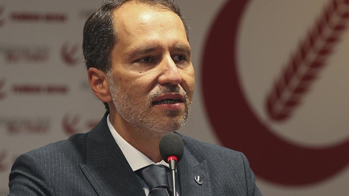 Fatih Erbakan: 20 senedir hangi yolsuzlukla mücadele ettiniz?