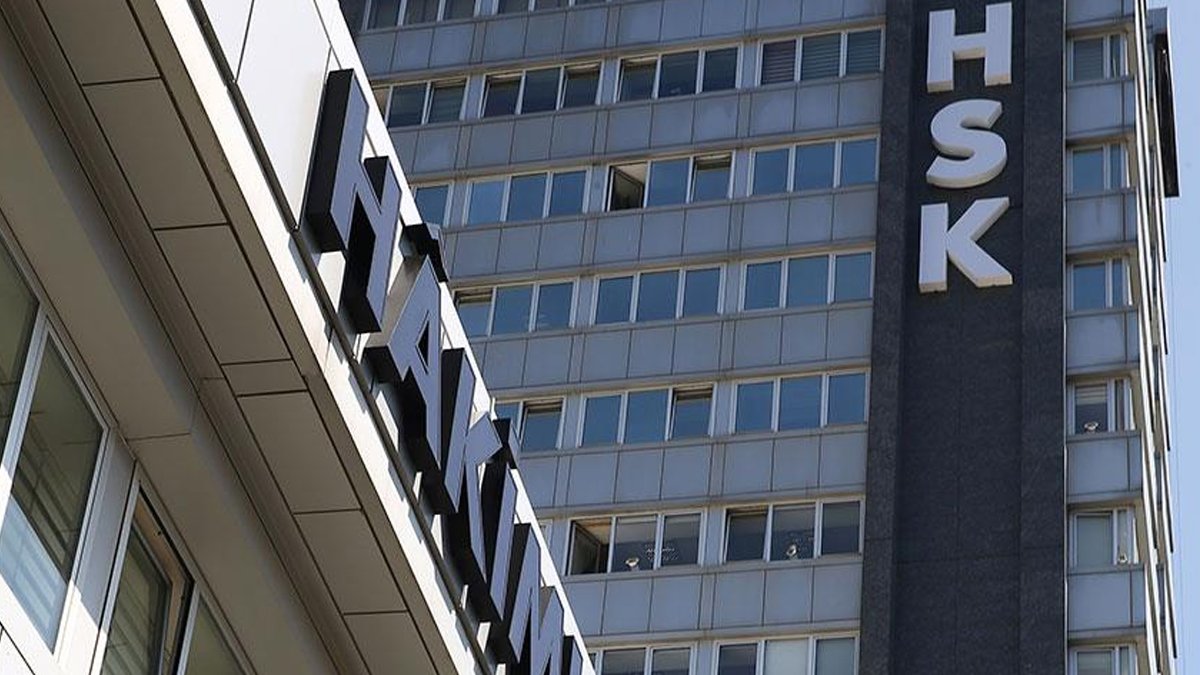 AYM’nin HSK kararına hukukçulardan tepki: Elveda Anayasa