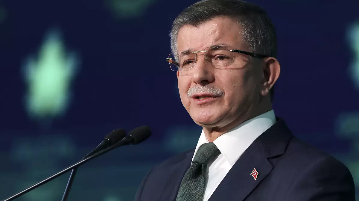 Davutoğlu'ndan Erdoğan'a: İfadeleriniz insan haklarına ve kadın haklarına saygısızlık