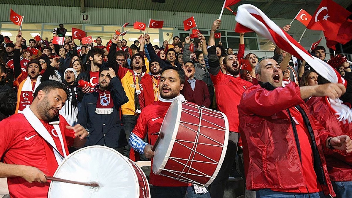 Futbolseverler bayram yapacak: 1 ayda 97 maç, ardından Dünya Kupası