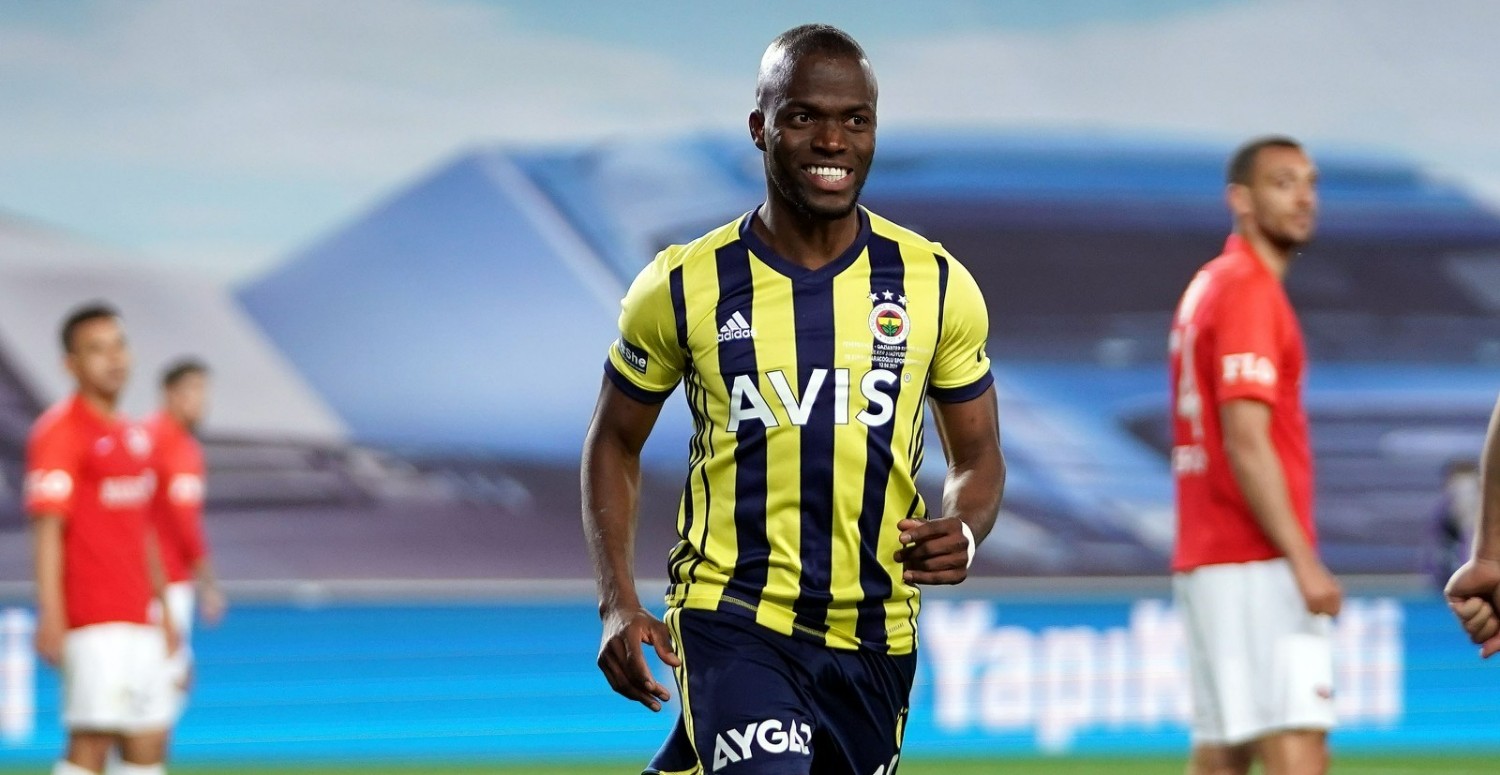 Fenerbahçe, Enner Valencia ile sözleşme yeniliyor!