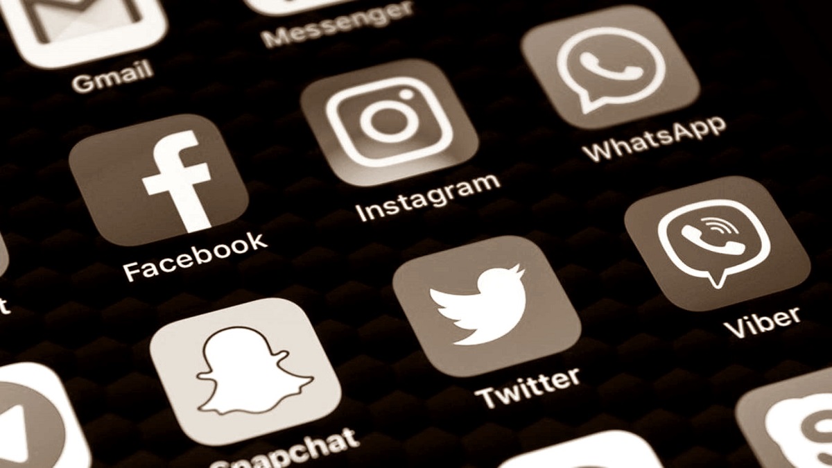 Dezenformasyon mezenformasyon...