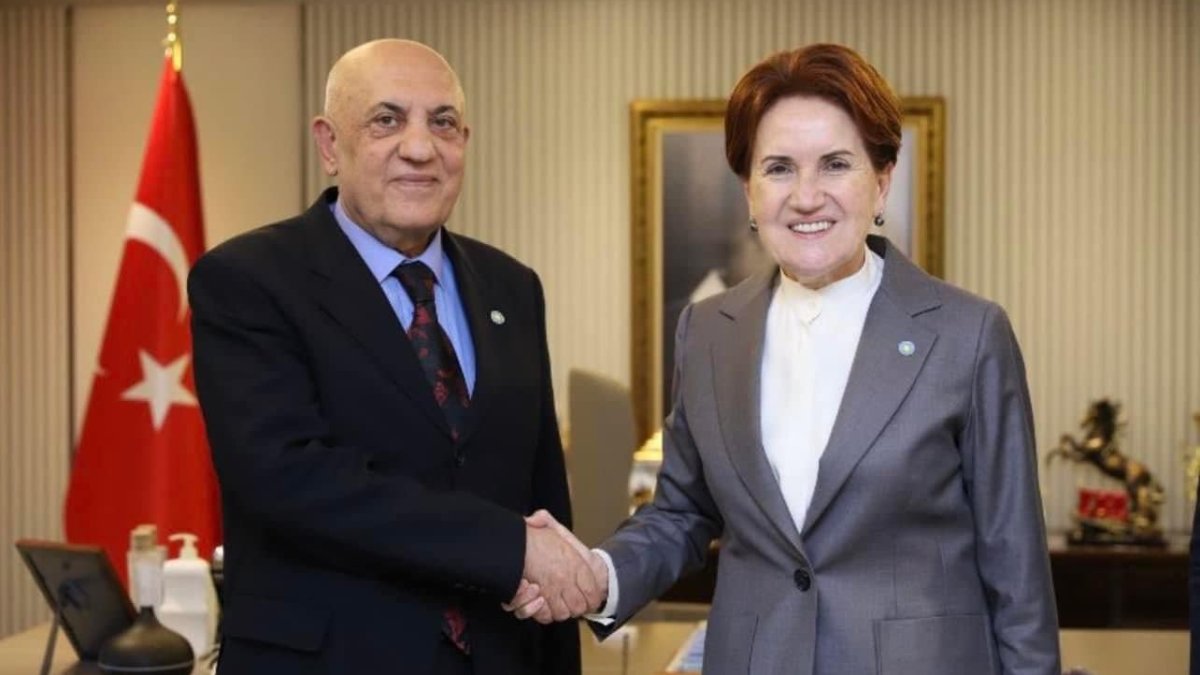 Rozetini Meral Akşener taktı: Talip Kaban İYİ Parti'ye katıldı