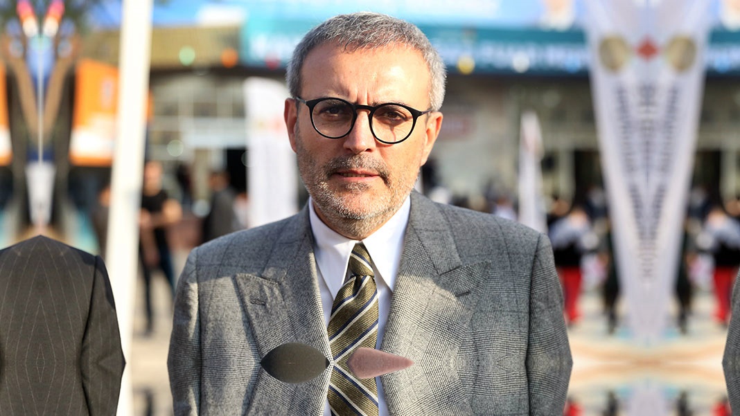 AK Partili Ünal'dan tartışma yaratacak açıklama: Cumhuriyet alfabemizi, dilimizi yok etti