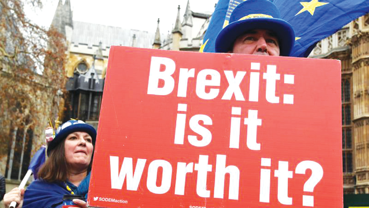 İngiltere Brexit sonrası çöküyor