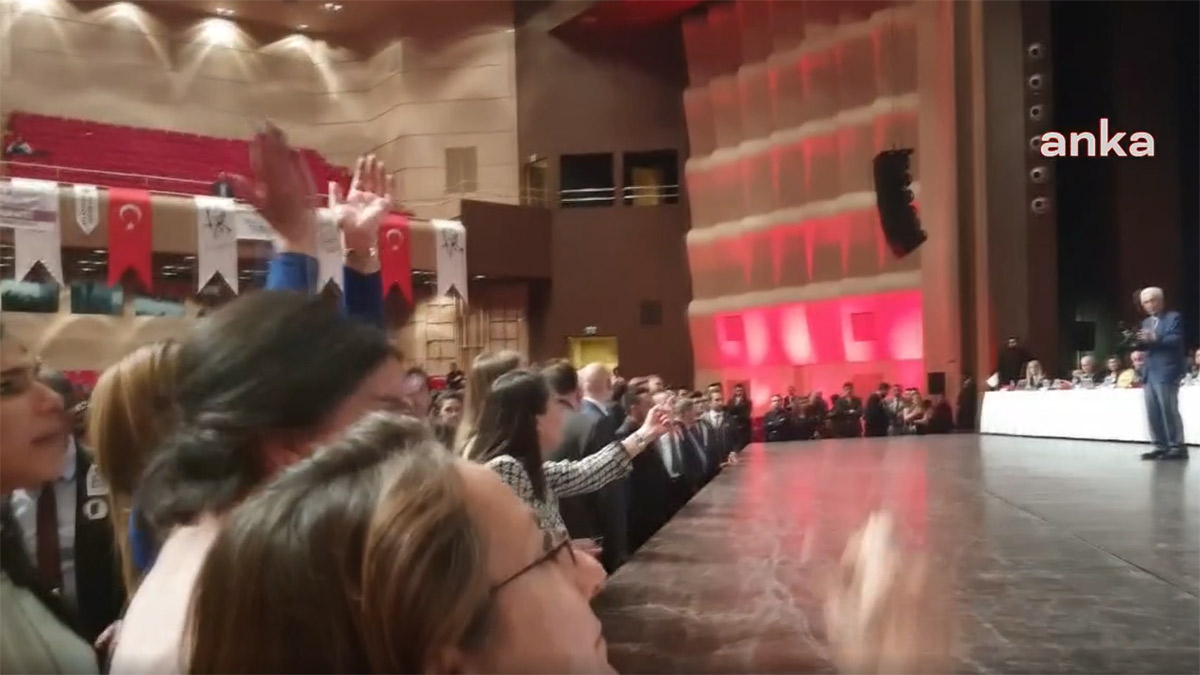 İstanbul Barosu Genel Kurulu’nda gergin anlar