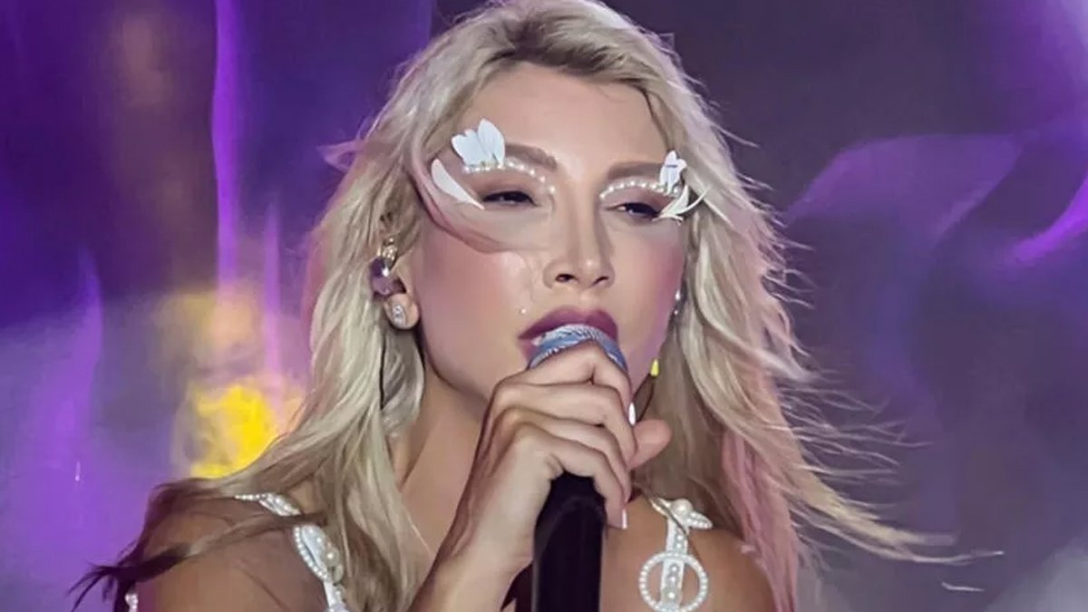 Ünlü şarkıcı Hande Yener’in zor anları! Sahnede bayıldı, apar topar dışarı çıkarıldı!