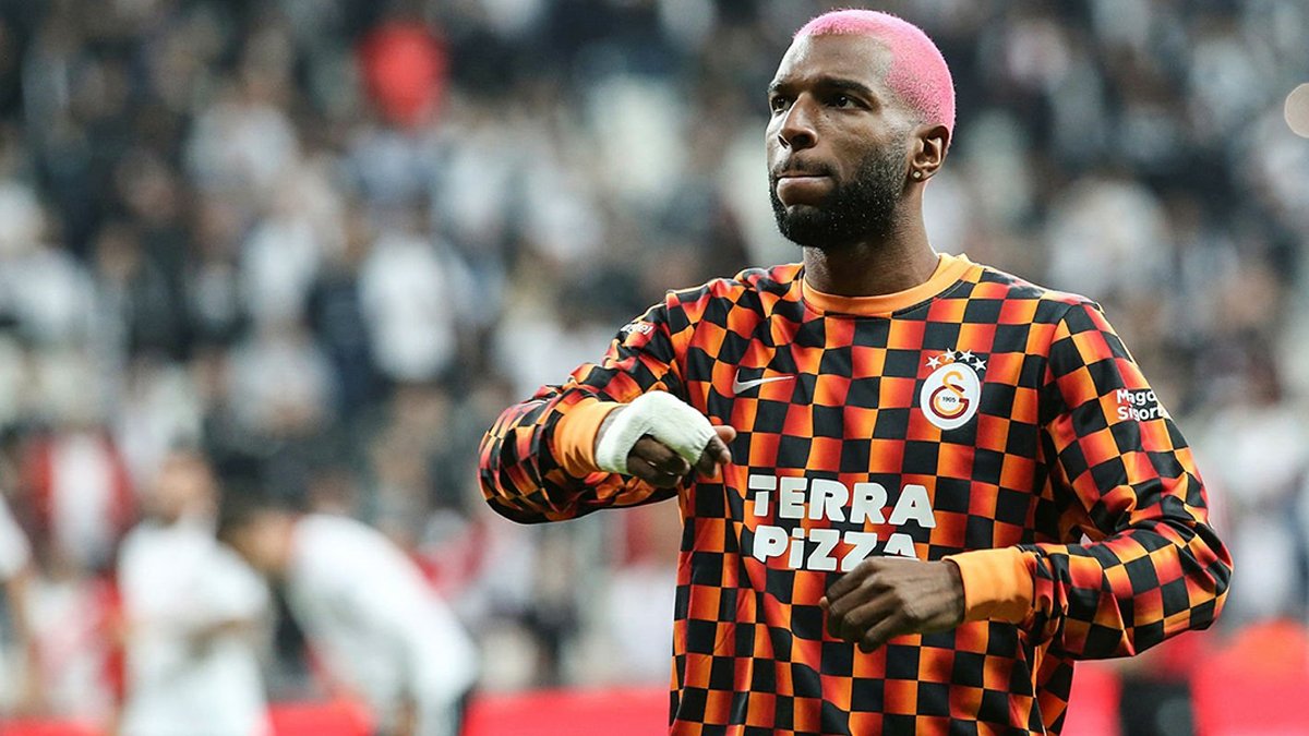 Galatasaray'ın başı dertte! Eski yıldızdan FIFA'ya şikayet