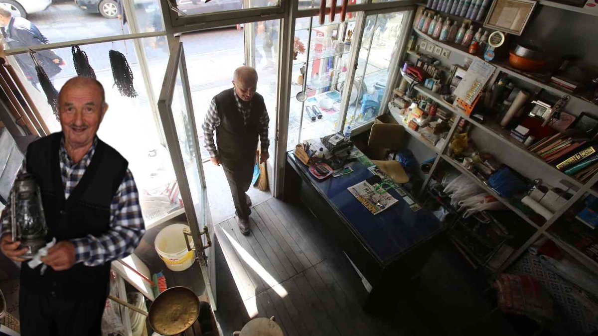 Müşteriler neye uğradığını şaşırıyor: Bu dükkanda 51 yıldır satış yapılmıyor