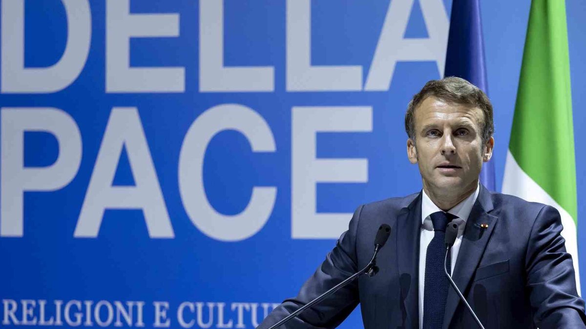 Macron: Barış mümkün ve buna Ukraynalılar karar verecek