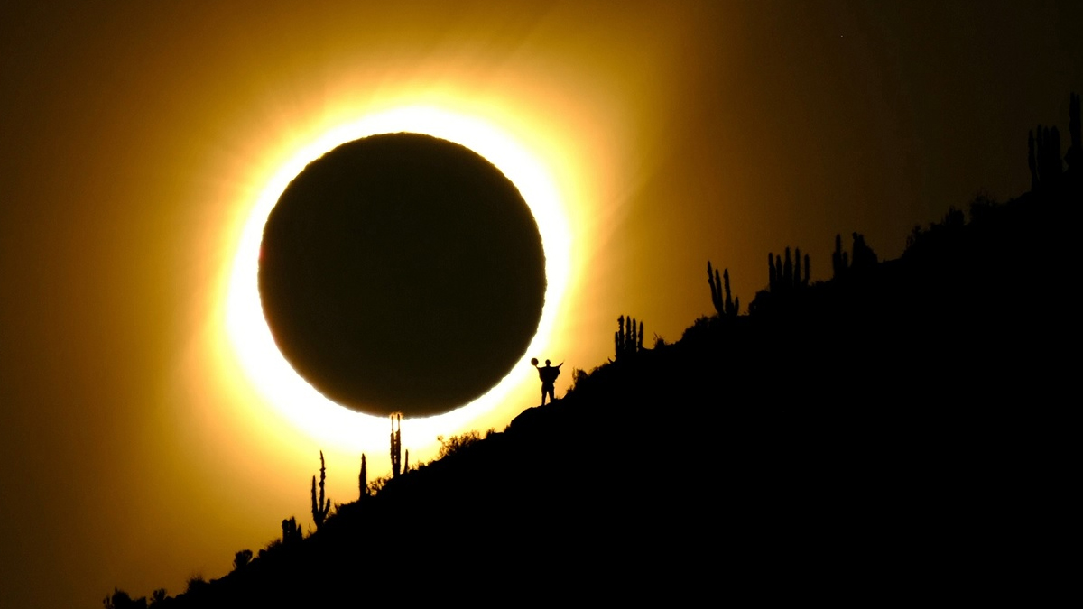 Güneş tutulmasının uğurlu etkisi 5 burca yansıyacak! İşte servetlerine servet katacak burçlar...