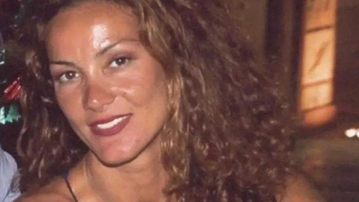 90'lı yıllara damga vurmuştu: Ünlü manken Sinem Üretmen'den gelen haber herkesi üzüntüye boğdu! Ötenazi iddiası