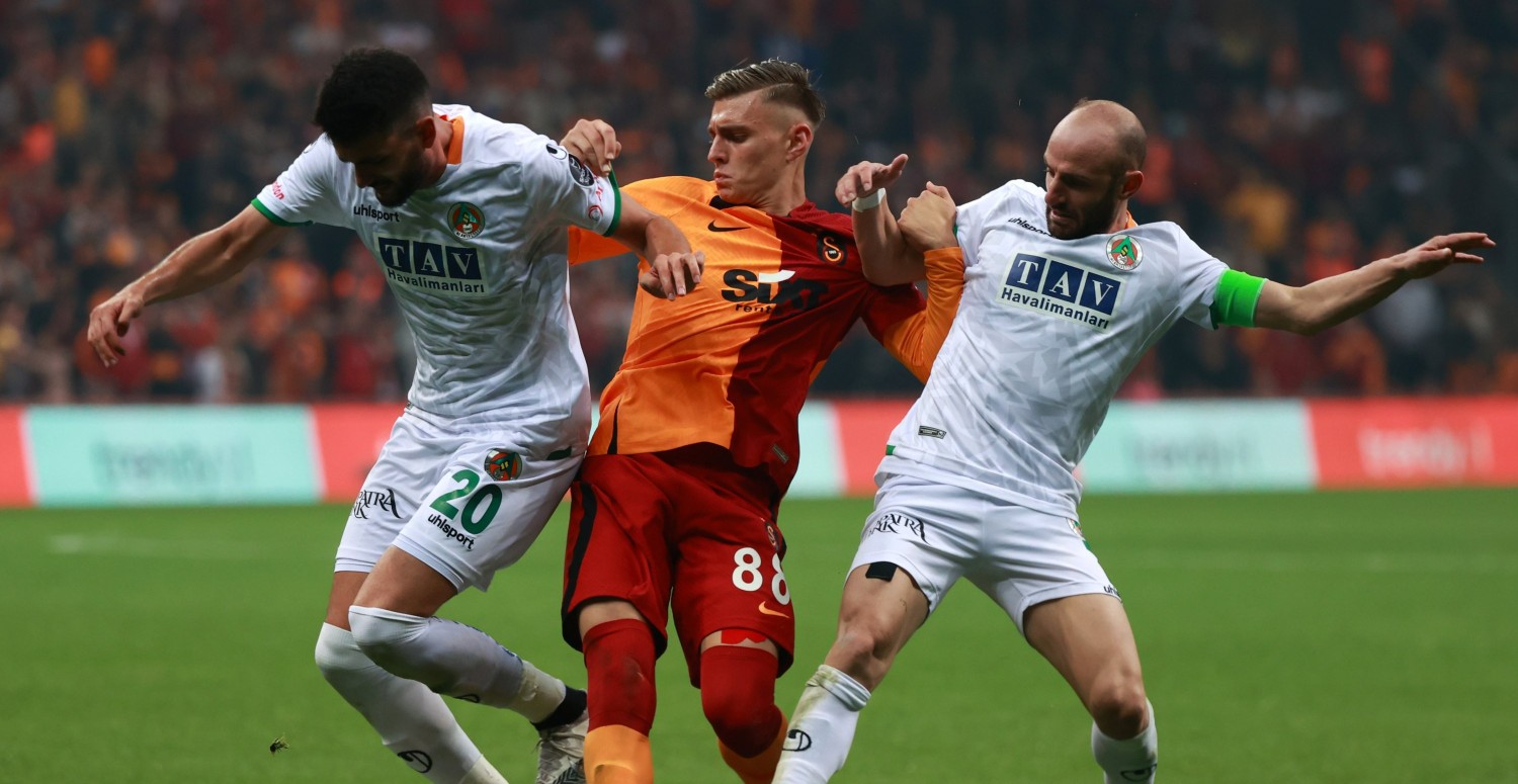 Galatasaray'a sakatlık şoku!