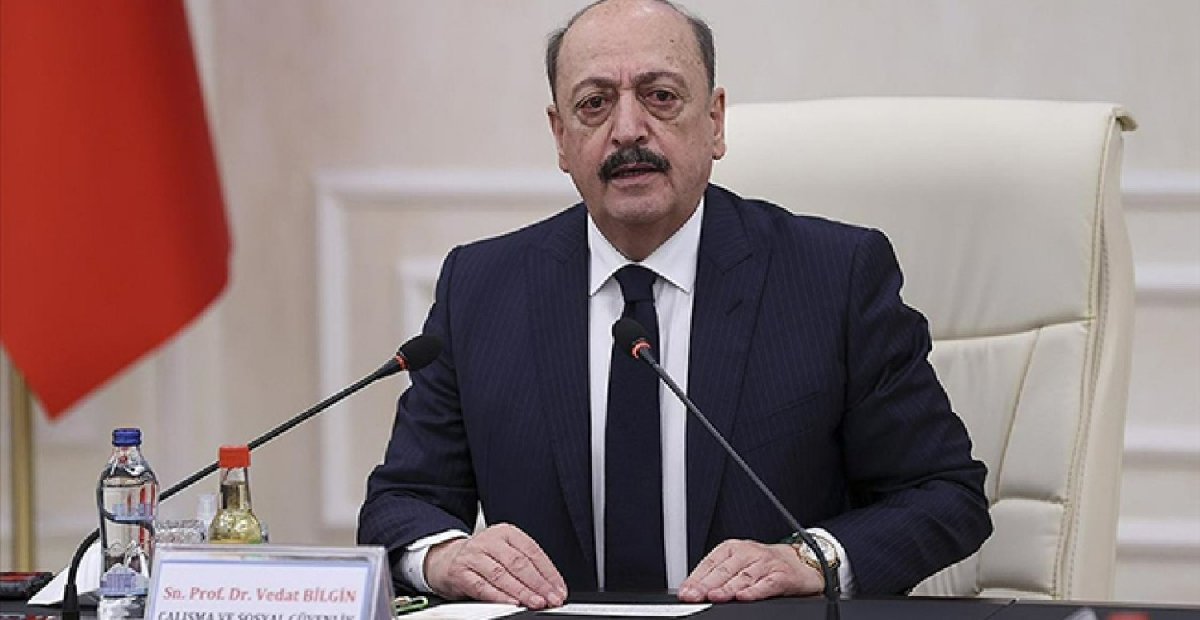 Bakan topu 'siyasi irade'ye attı: EYT düzenlemesi ne zaman çıkacak?