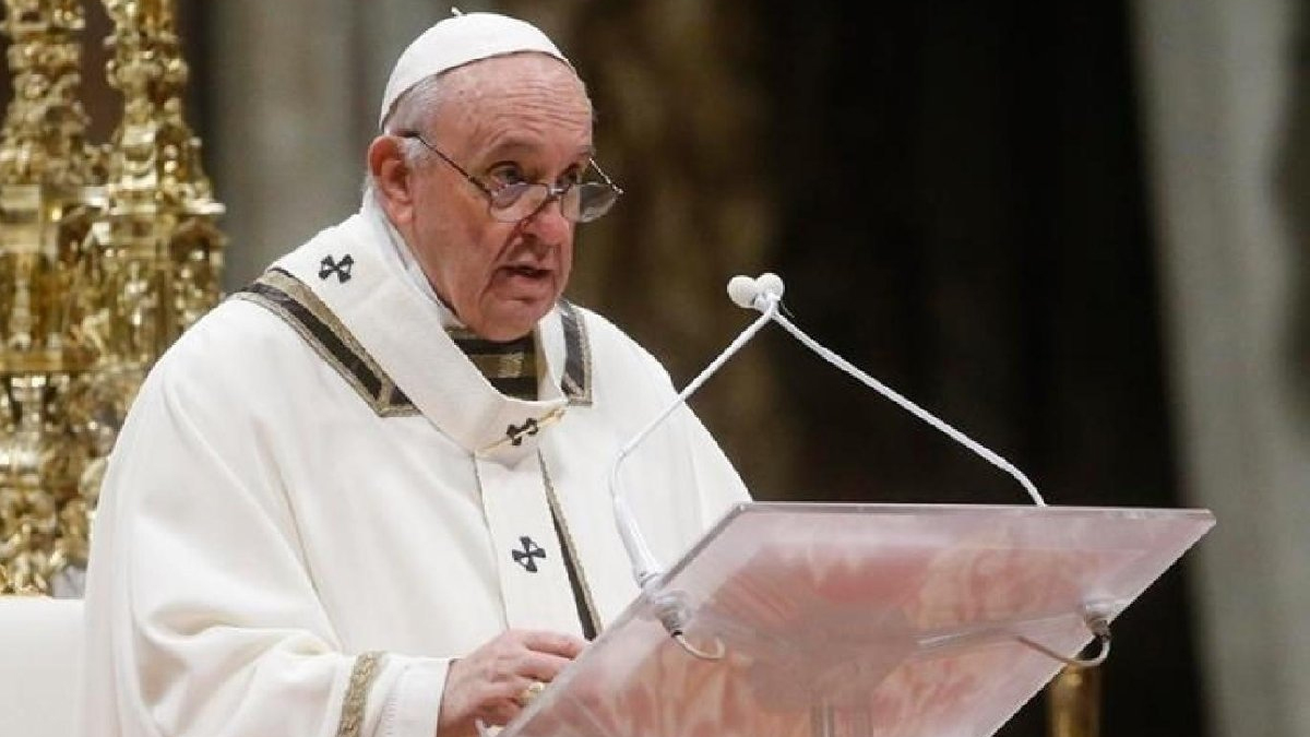 Papa'dan rahip ve rahibelere pornografi uyarısı