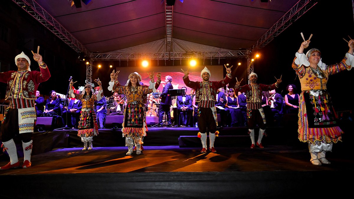 Cumhuriyetin 99. yılını kutlamak çok güzel