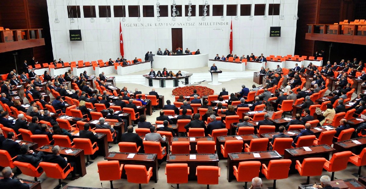 O şehirden artık sadece 1 milletvekili seçilecek! YSK'dan çarpıcı değişiklik kararı