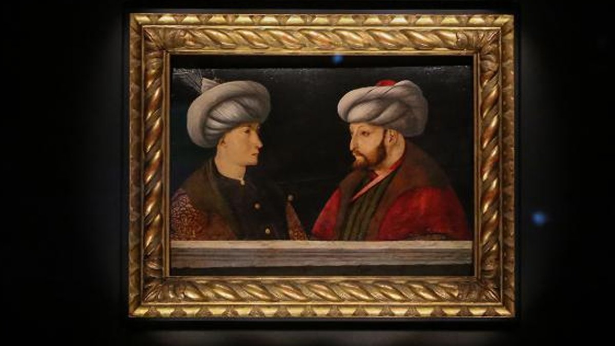 Tablonun ardından bu kez tarihi madalyon: Sadece 4 adet nüshası bulunuyor! İBB Fatih Sultan Mehmet’in madalyonunu da satın aldı