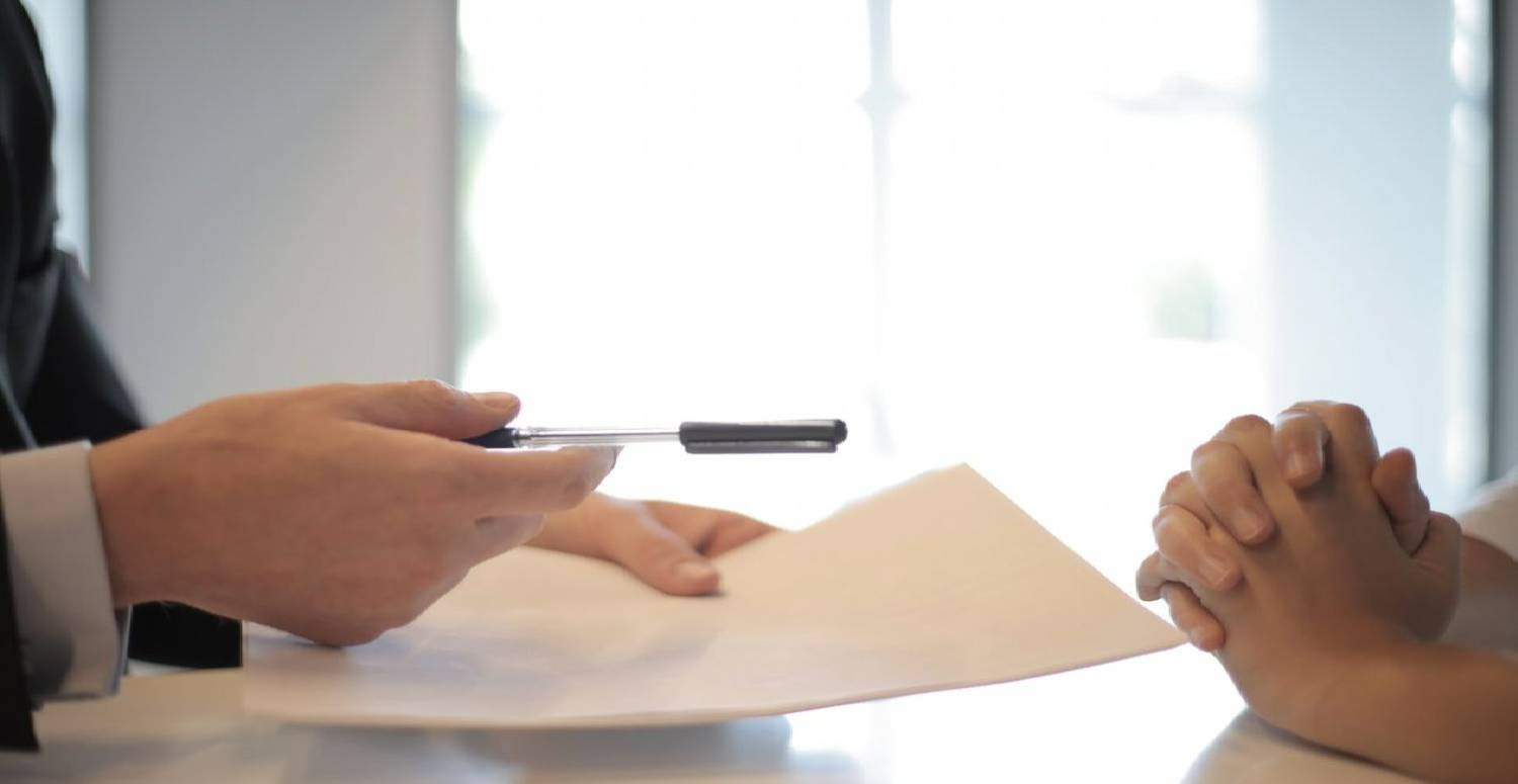 Kınama cezası nedir, ne demektir?  Kınama cezası silinir mi? Kıdem cezası verilen durumlar