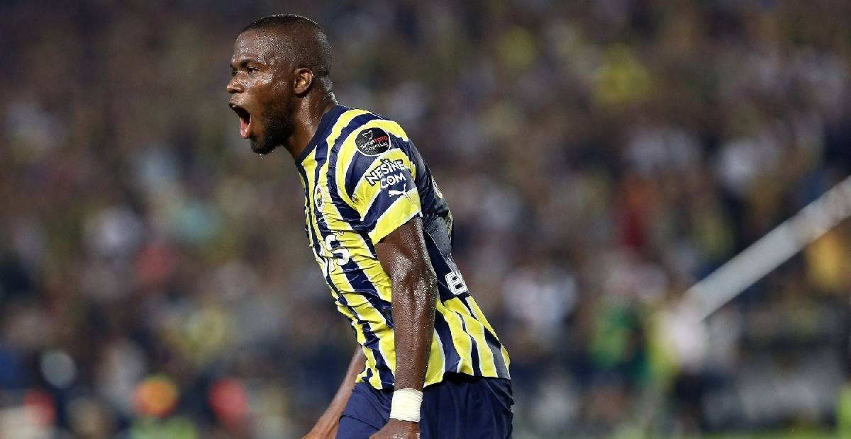 Enner Valencia: Taraftarlarımız biri ayağa kaldırdı