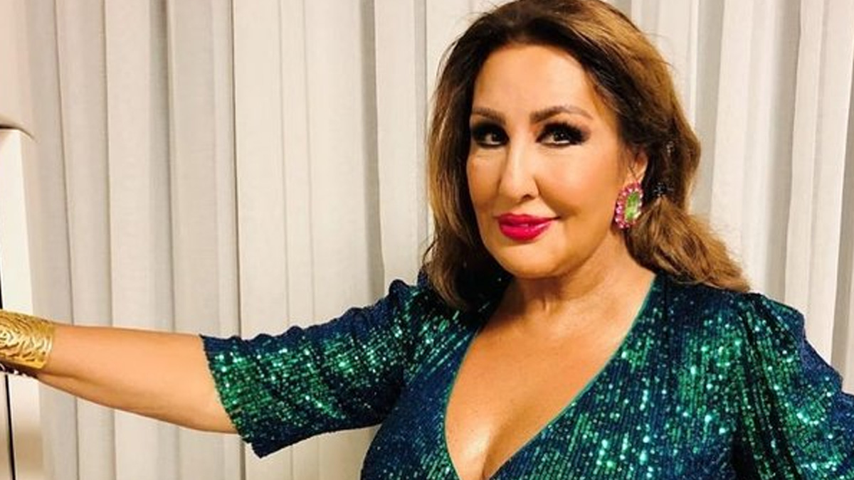 Tayt giyen kadınlar için 'dur' diyen şarkıcı Nükhet Duru, TRT dizisinde rol alacak