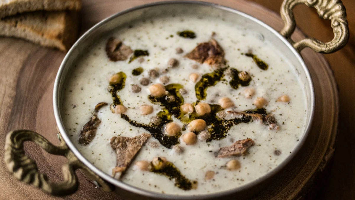 Bunu yiyen tabağın dibini sıyırıyor! İşte tabak dibi sıyırtan o yuvalama tarifi