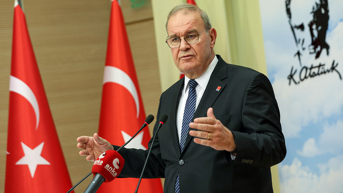 Öztrak'tan Erdoğan'a 'Türkiye Yüzyılı' tepkisi: Utanmadan 100 yıl masalları anlatıyor