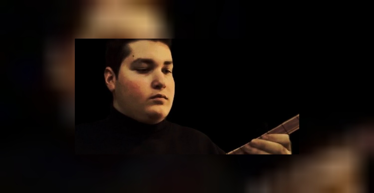 Kaan Kısaparmak kimdir, nereli, evli mi? Şarkılar Bizi Söyler Kaan Kısaparmak kaç yaşında, gerçek adı nedir? Kaan Kısaparmak hayatı ve biyografisi